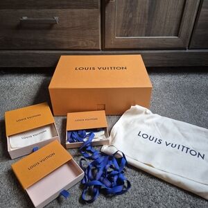 Louis Vuitton Orange Box Set with Blue Ribbon and Cream Dust Bag